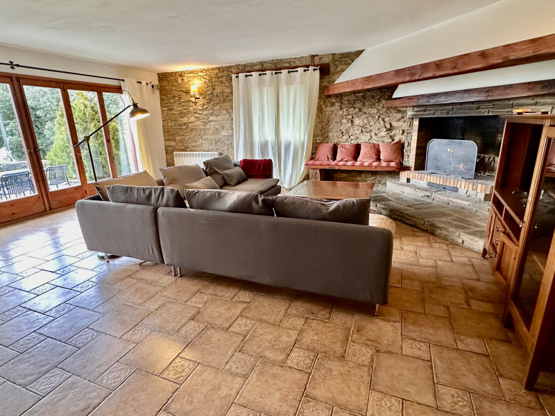 Casa totalment equipada i amb llar de foc